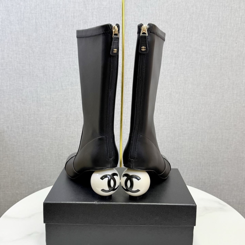 Ch**el boots